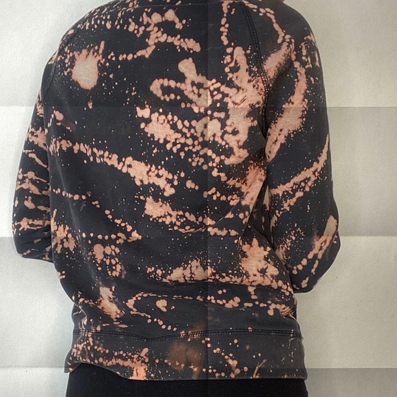 Bleached Roots Crew Neck - Picture 2 of 5